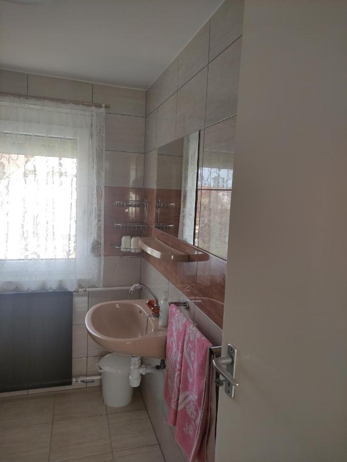 דירות Bük Molnar Vendeghaz מראה חיצוני תמונה